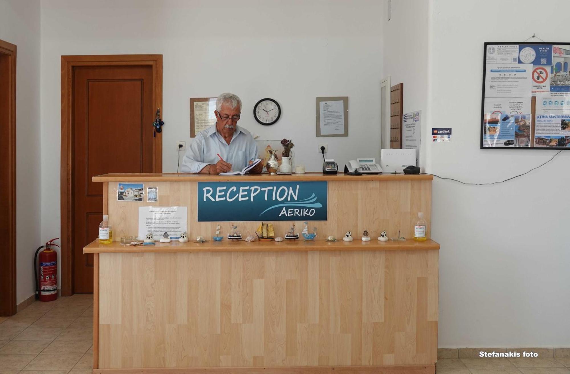Aeriko Hotel Apartments Agia Marina  Exterior photo