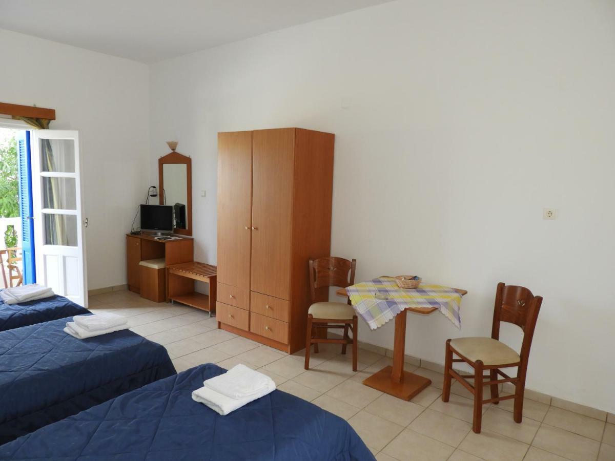Aeriko Hotel Apartments Agia Marina  Exterior photo